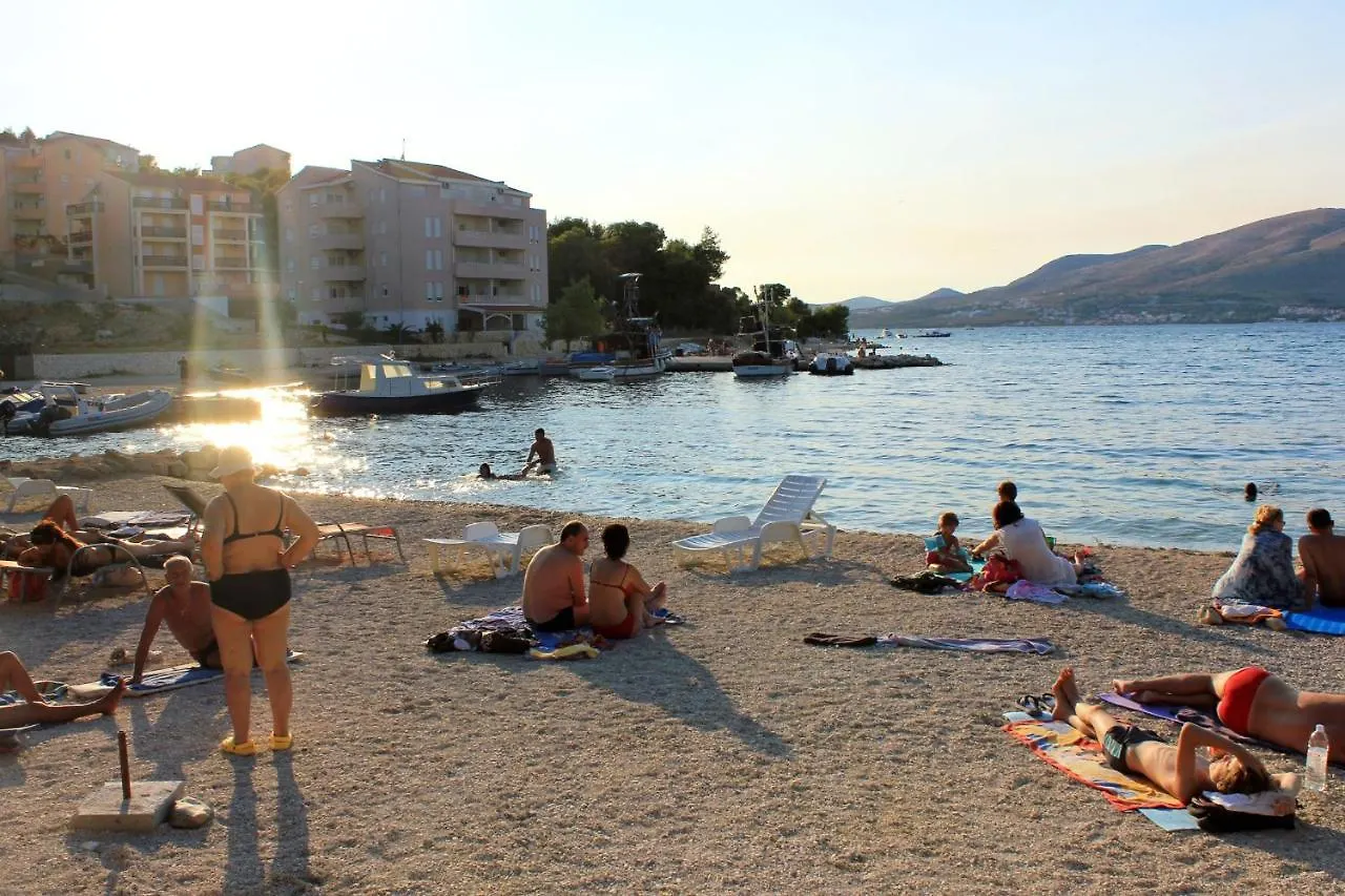 Apartments By The Sea Okrug Gornji, Ciovo - 11231 Croatia